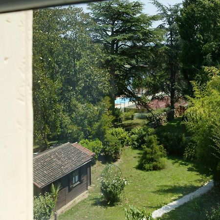 Le Manoir De Bellerive Hotell Le Buisson-de-Cadouin Exteriör bild