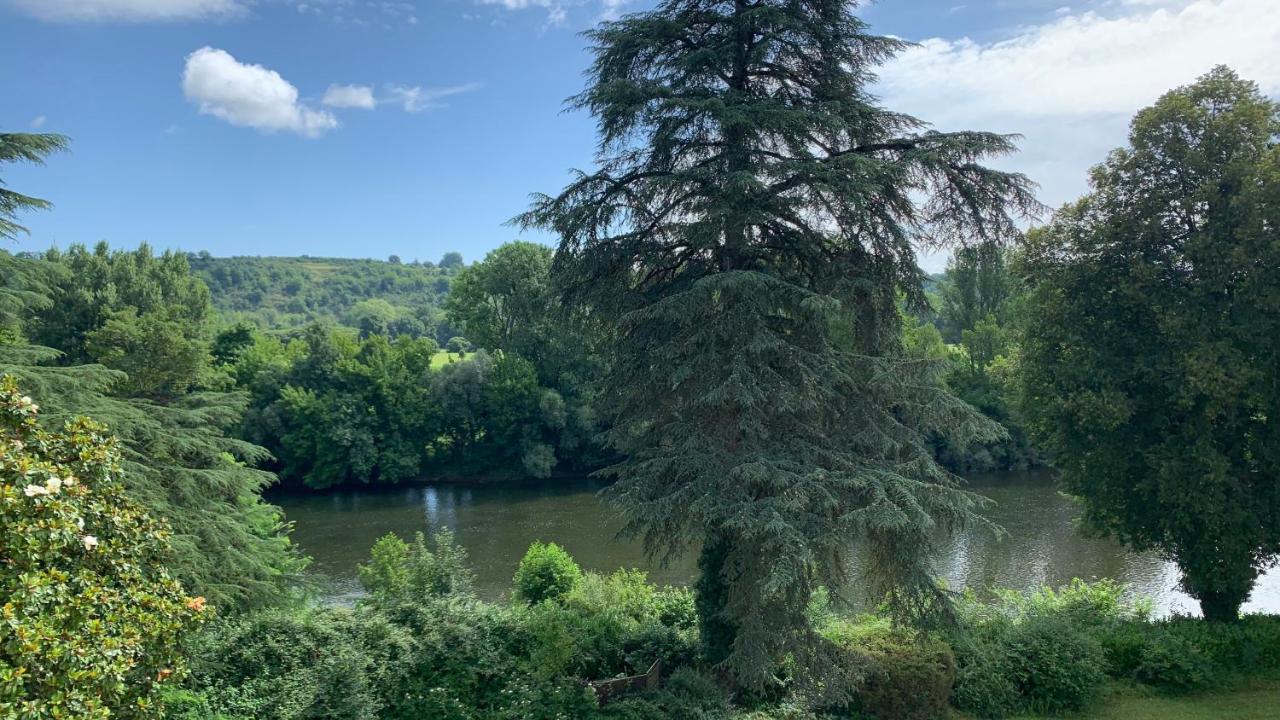 Le Manoir De Bellerive Hotell Le Buisson-de-Cadouin Exteriör bild