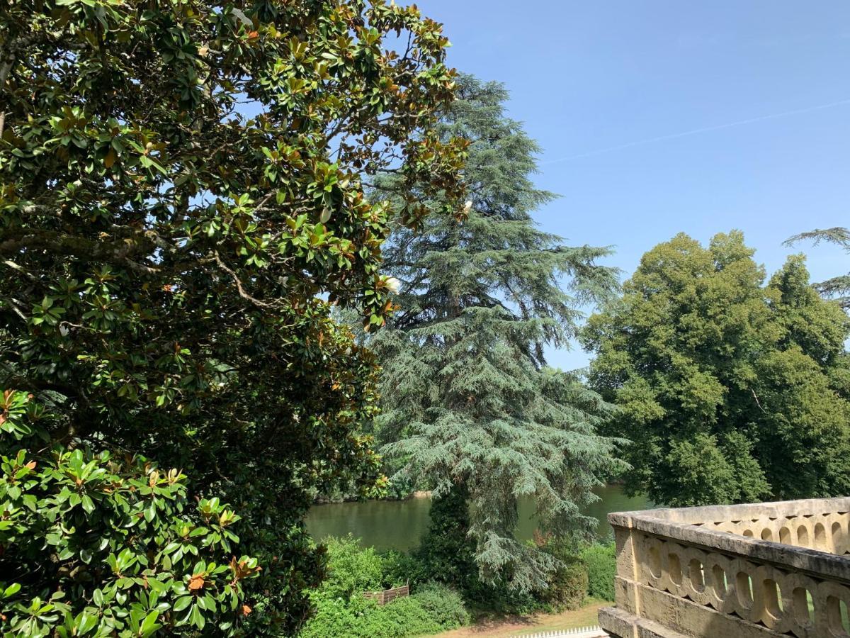 Le Manoir De Bellerive Hotell Le Buisson-de-Cadouin Exteriör bild