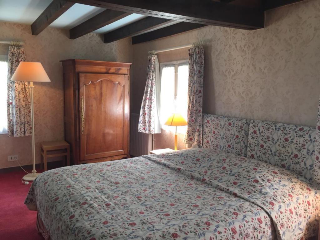 Le Manoir De Bellerive Hotell Le Buisson-de-Cadouin Exteriör bild