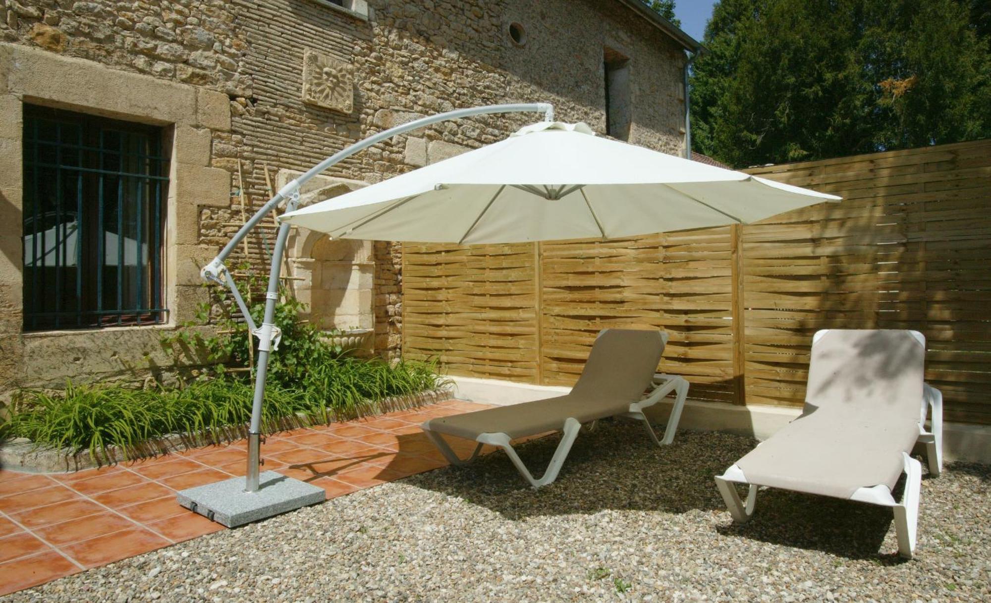 Le Manoir De Bellerive Hotell Le Buisson-de-Cadouin Exteriör bild