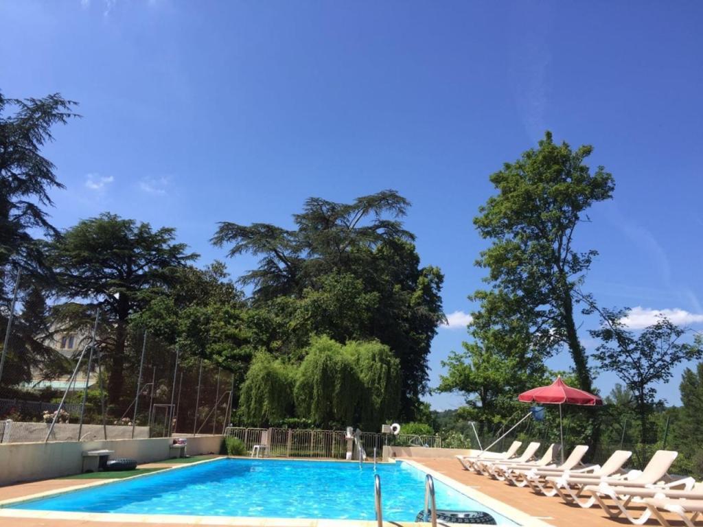 Le Manoir De Bellerive Hotell Le Buisson-de-Cadouin Exteriör bild